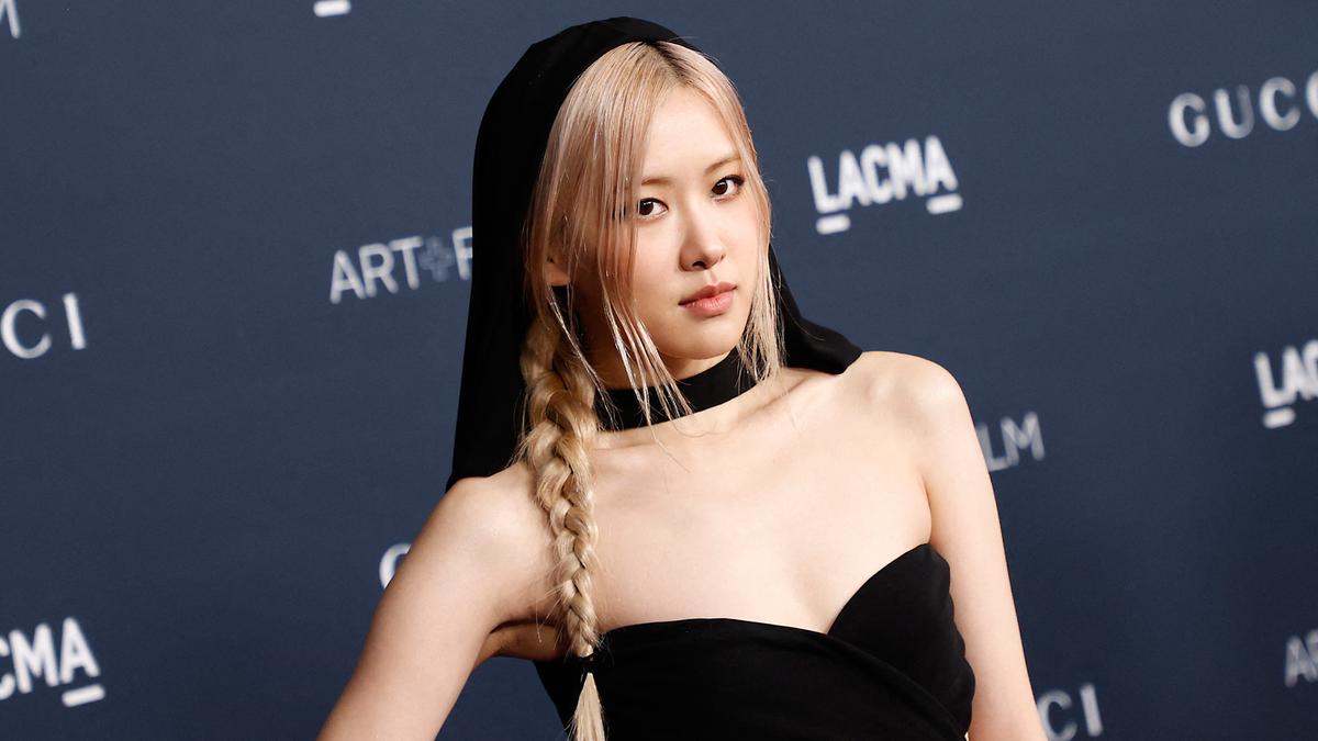 BLACKPINK menjadi grup Kpop pertama yang menang kategori Best Global Act tiga tahun berturut-turut.