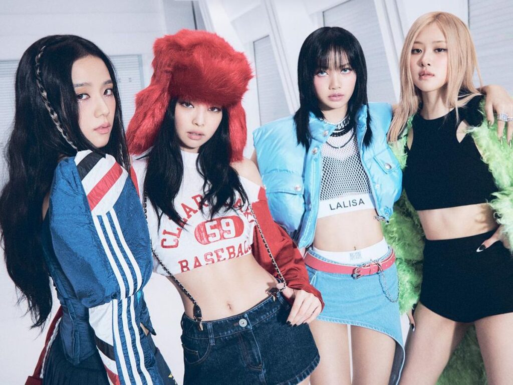 Grup BLACKPINK juga dipastikan kembali ke Jakarta lewat tur bertajuk “Pink Horizon”. Kehadiran mereka diprediksi akan kembali memecahkan rekor jumlah penonton konser Kpop di Indonesia.