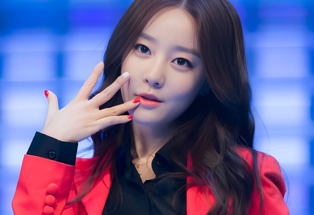 Go Woo-ri: Profil, Perjalanan Karier, Dan Aktivitas Terbaru Artis Korea Selatan