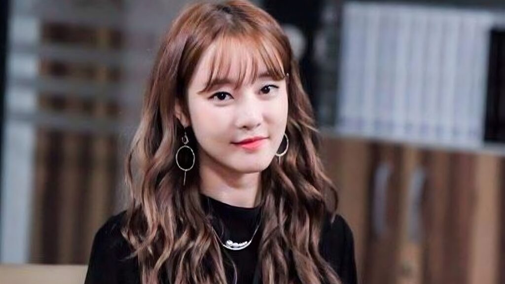 Profil Singkat Go Woo-ri