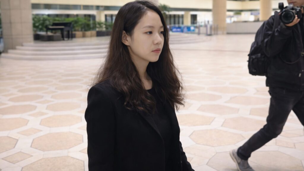 Dampak Viral terhadap Popularitas dan Karier