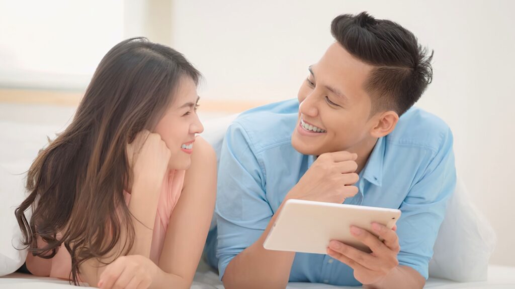 Jangan Membiasakan Diri Menebak Isi Pikiran Pasangan