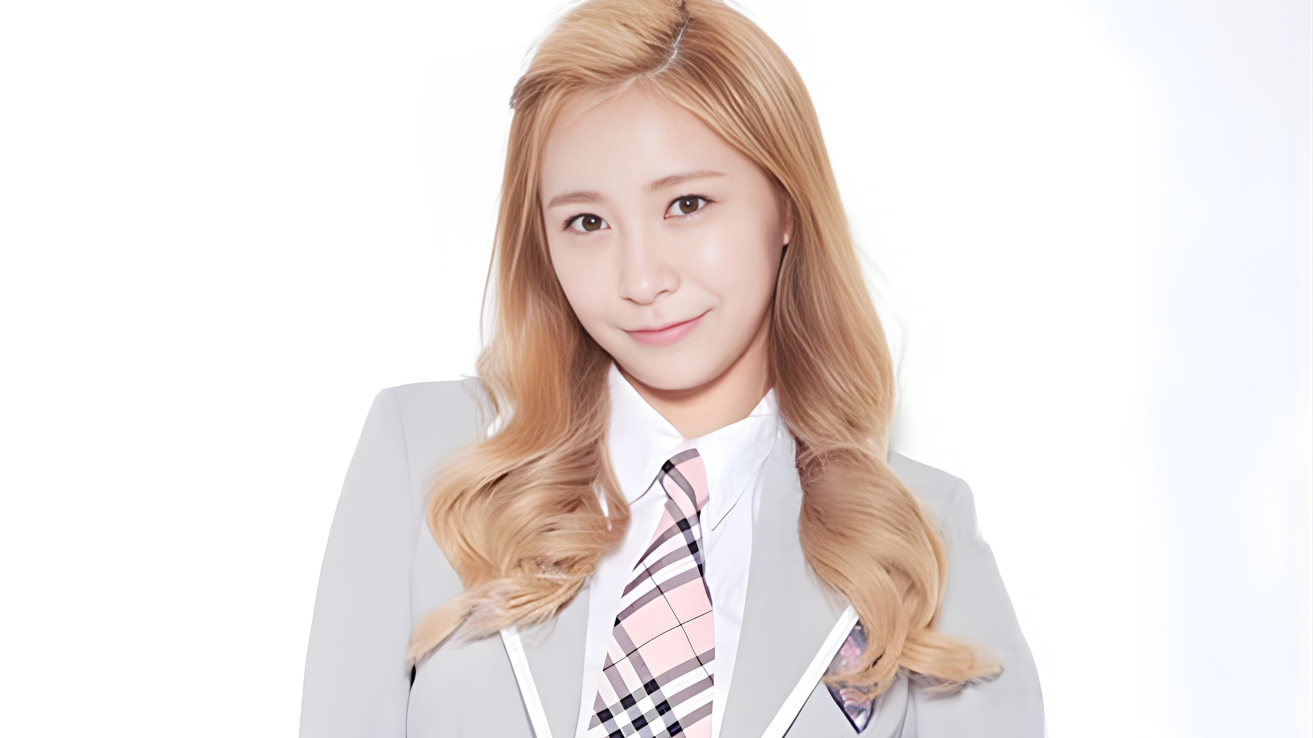 Huh Chan-mi: Profil, Perjalanan Karier, Dan Aktivitas Terbarunya Di Dunia Hiburan Korea