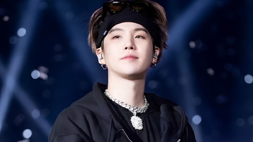 Prestasi Suga Bersama BTS dan Sebagai Solois